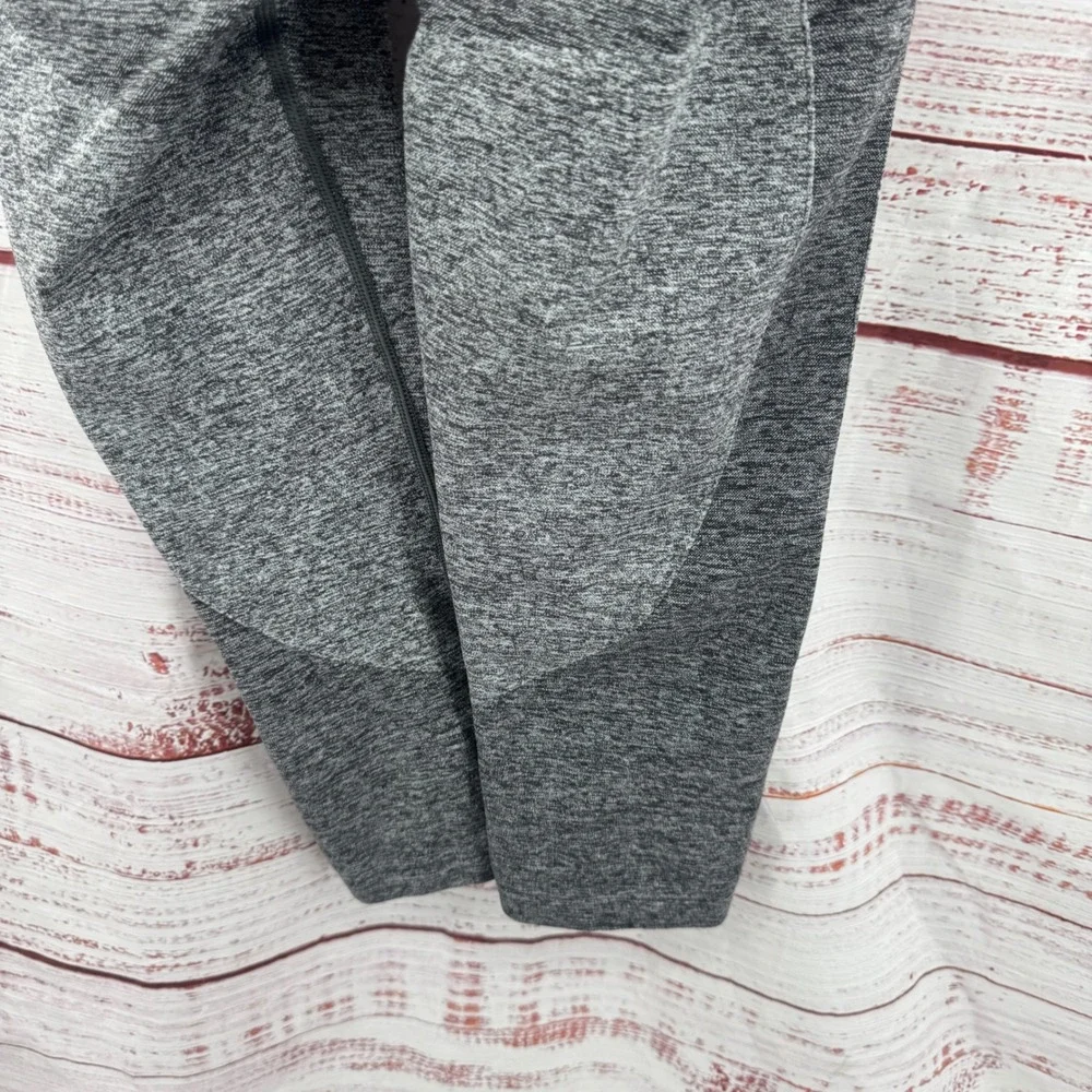 Gymshark Flex Cropped Leggings Womens‎ Small Grey Teal Logo Waistband Seamless